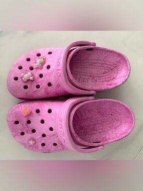 Pink Kids Crocs with Decorative Charms Big Kid Size 5 Like New